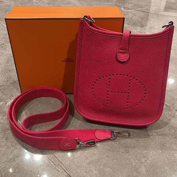 Hermes Handbags - *SOLD* HERMES EVELYNE 16 AMAZONE BAG (TPM)